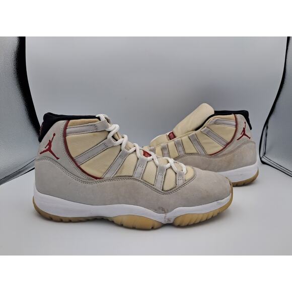 Size 10M | 11.5W - Jordan 11 Retro Platinum Tint - 378037-016 - Picture 1 of 10